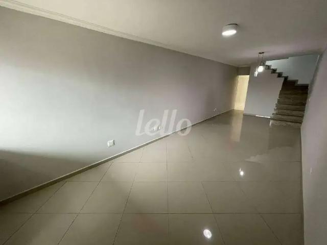 Casa / Sobrado para Venda em São Paulo/SP Vila Carrão 3 Quartos