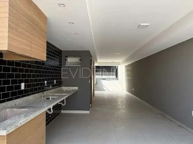 Casa / Sobrado para Venda em São Paulo/SP Vila Carrão 3 Quartos