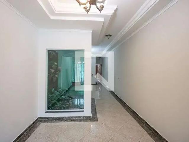 Casa / Sobrado para Venda em São Paulo/SP Vila Carrão 3 Quartos