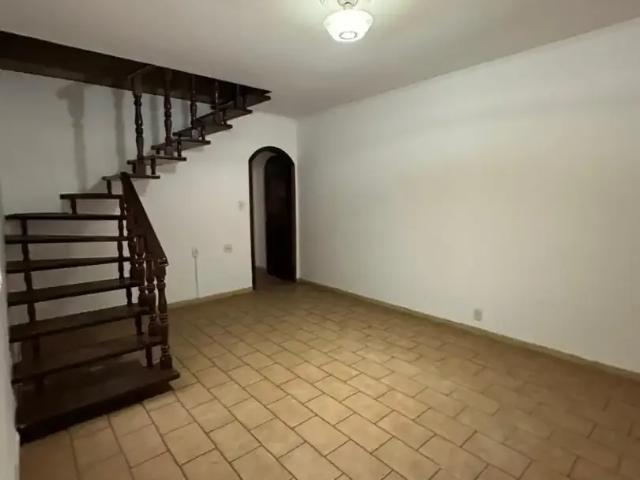 Casa / Sobrado para Venda em São Paulo/SP Vila Carrão 3 Quartos