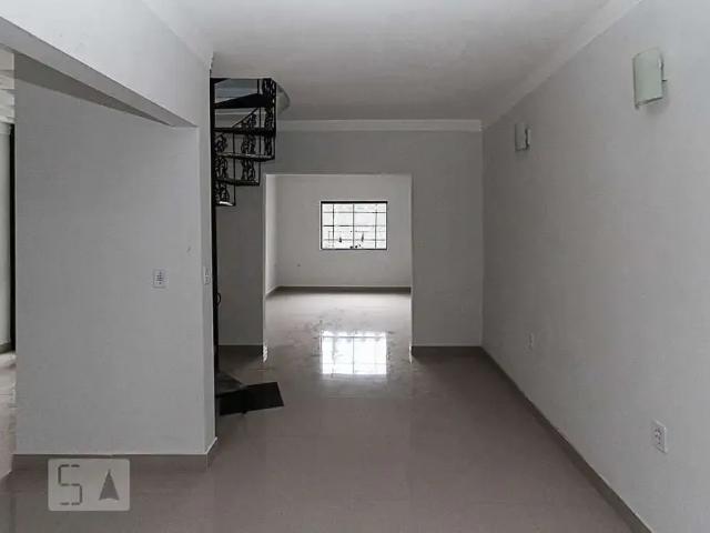 Casa / Sobrado para Venda em São Paulo/SP Vila Carrão 3 Quartos