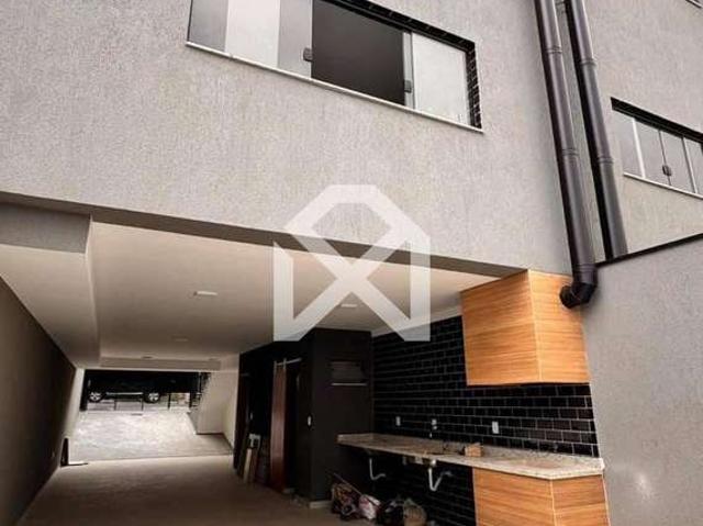 Casa / Sobrado para Venda em São Paulo/SP Vila Carrão 3 Quartos