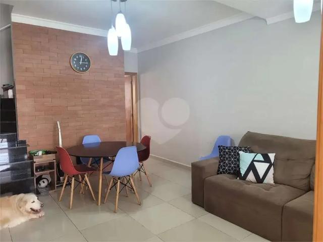 Casa / Sobrado para Venda em São Paulo/SP Vila Carrão 3 Quartos