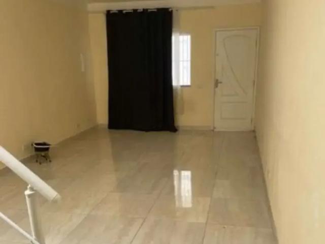 Casa / Sobrado para Venda em São Paulo/SP Vila Carrão 3 Quartos