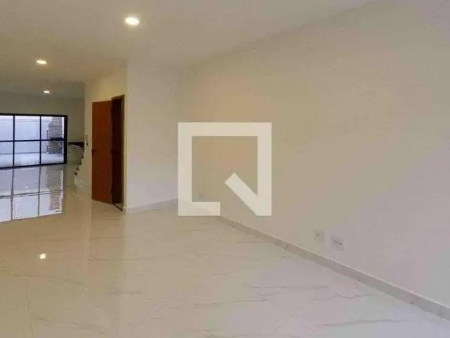 Casa / Sobrado para Venda em São Paulo/SP Vila Carrão 3 Quartos