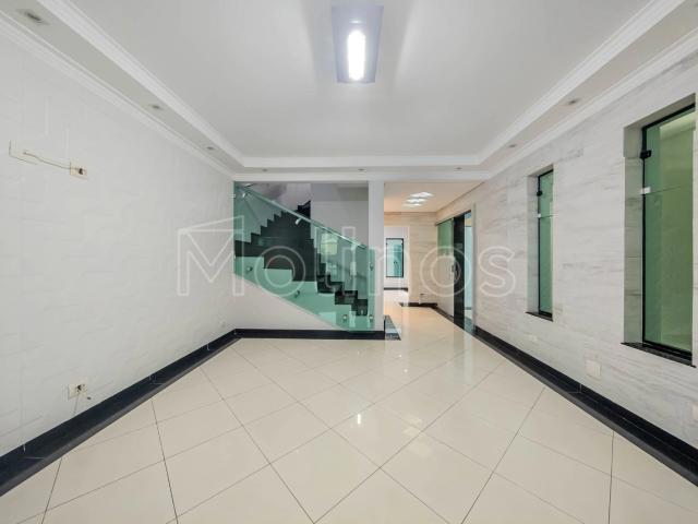 Casa / Sobrado para Venda em São Paulo/SP Vila Carrão 3 Quartos