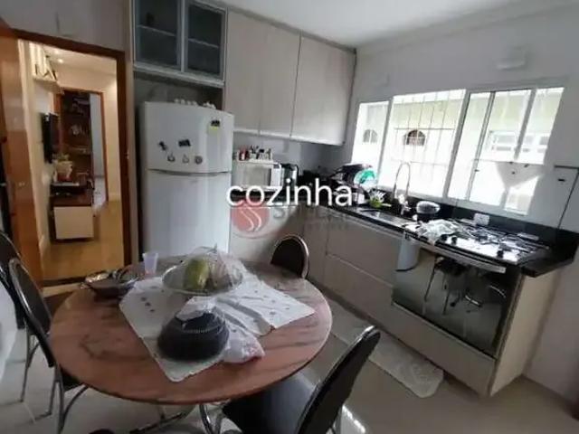 Casa / Sobrado para Venda em São Paulo/SP Vila Carrão 3 Quartos