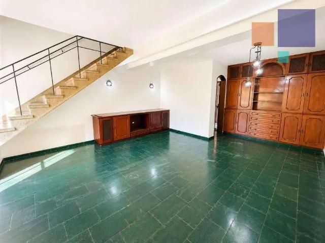 Casa / Sobrado para Venda em São Paulo/SP Vila Cordeiro 3 Quartos
