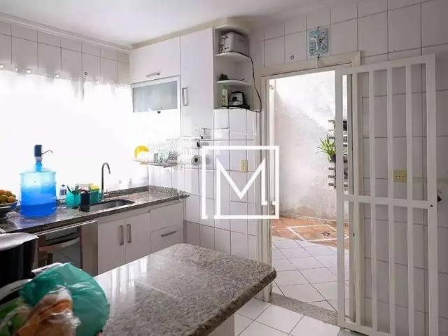 Casa / Sobrado para Venda em São Paulo/SP Vila Dom Pedro I 3 Quartos