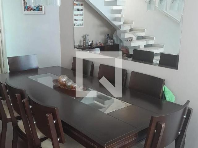 Casa / Sobrado para Venda em São Paulo/SP Vila Invernada 4 Quartos
