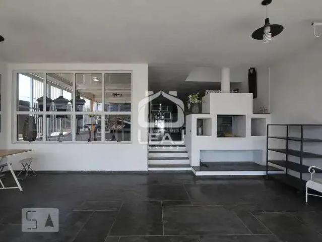 Casa / Sobrado para Venda em São Paulo/SP Vila Tramontano 6 Quartos