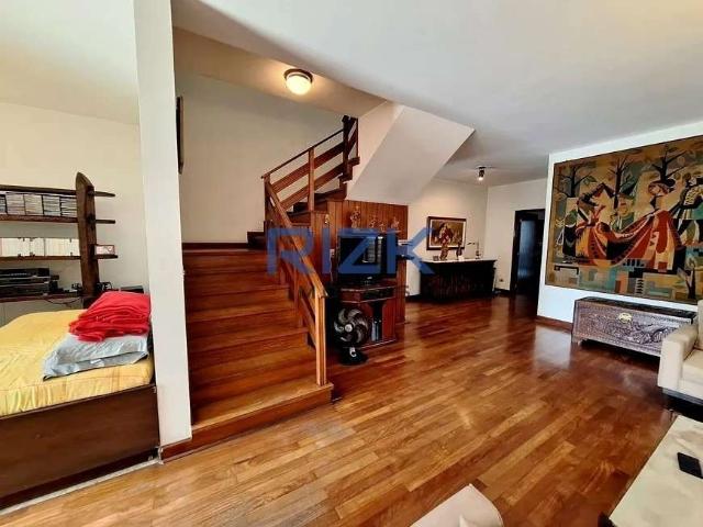 Casa / Sobrado para Venda em São Paulo/SP Aclimação 4 Quartos