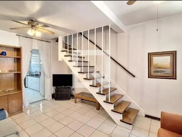 Casa / Sobrado para Venda em São Paulo/SP Água Branca 2 Quartos