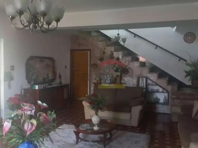 Casa / Sobrado para Venda em São Paulo/SP Água Fria 3 Quartos