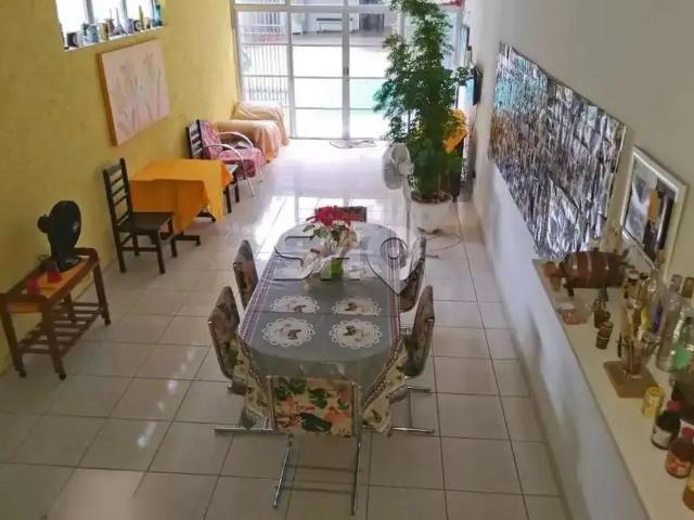 Casa / Sobrado para Venda em São Paulo/SP Água Fria 3 Quartos