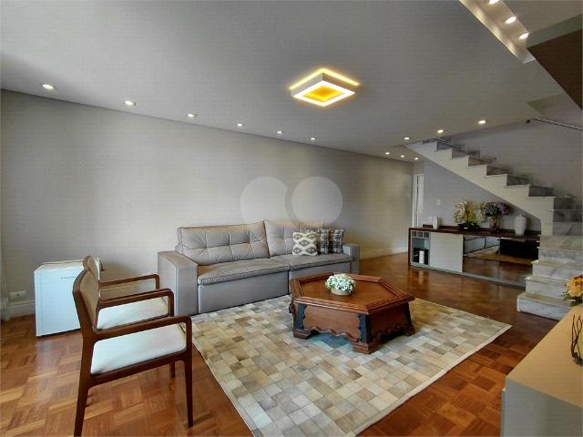 Casa / Sobrado para Venda em São Paulo/SP Água Fria 3 Quartos