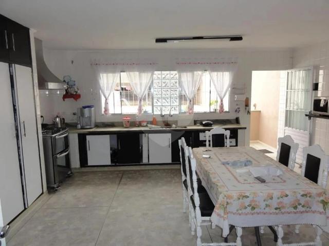 Casa / Sobrado para Venda em São Paulo/SP Água Fria 3 Quartos