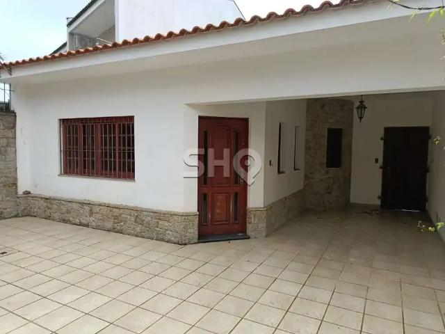 Casa / Sobrado para Venda em São Paulo/SP Água Fria 4 Quartos