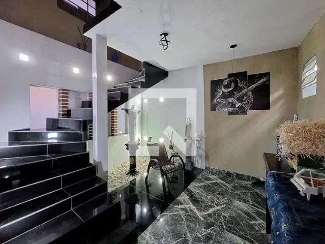 Casa / Sobrado para Venda em São Paulo/SP Água Fria 4 Quartos