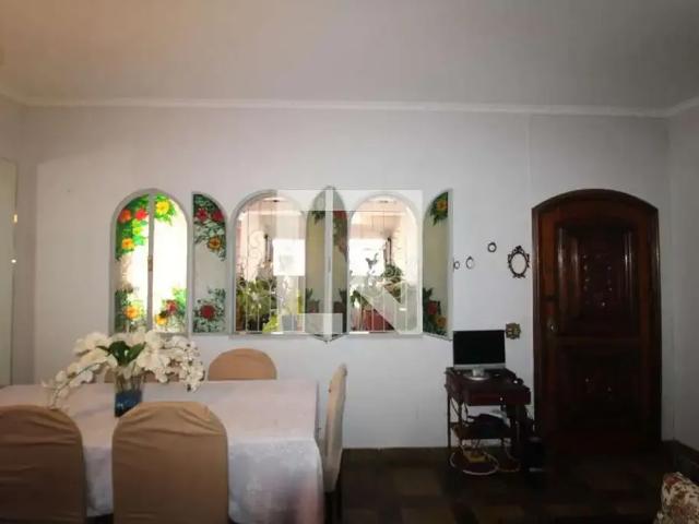 Casa / Sobrado para Venda em São Paulo/SP Água Fria 5 Quartos