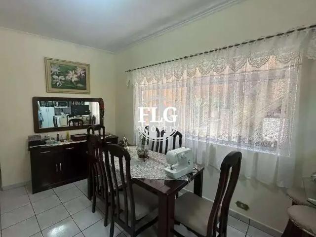 Casa / Sobrado para Venda em São Paulo/SP Água Rasa 3 Quartos