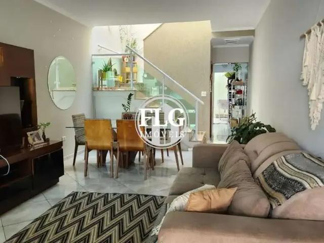 Casa / Sobrado para Venda em São Paulo/SP Água Rasa 3 Quartos