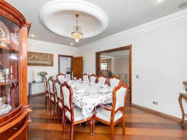 Casa / Sobrado para Venda em São Paulo/SP Alto da Boa Vista 4 Quartos