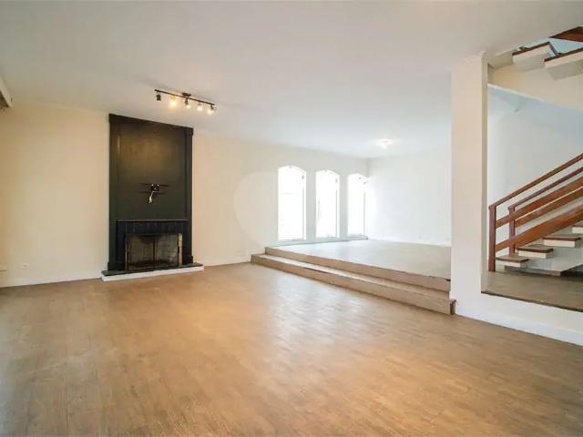 Casa / Sobrado para Venda em São Paulo/SP Alto da Boa Vista 4 Quartos