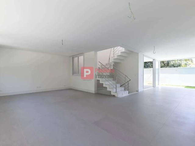 Casa / Sobrado para Venda em São Paulo/SP Alto da Boa Vista 4 Quartos