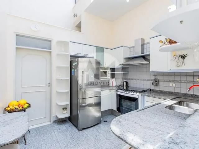 Casa / Sobrado para Venda em São Paulo/SP Alto da Boa Vista 4 Quartos