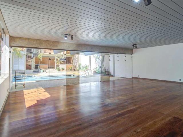 Casa / Sobrado para Venda em São Paulo/SP Alto da Boa Vista 5 Quartos