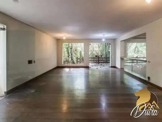 Casa / Sobrado para Venda em São Paulo/SP Alto da Boa Vista 5 Quartos