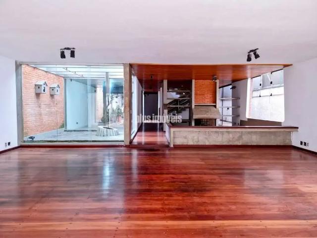 Casa / Sobrado para Venda em São Paulo/SP Alto da Boa Vista 5 Quartos