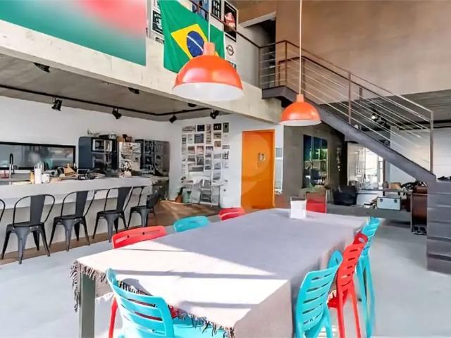 Casa / Sobrado para Venda em São Paulo/SP Alto da Lapa 4 Quartos