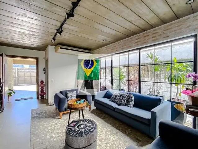 Casa / Sobrado para Venda em São Paulo/SP Alto da Lapa 5 Quartos