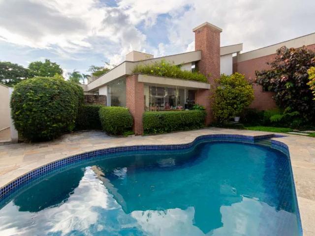 Casa / Sobrado para Venda em São Paulo/SP Alto de Pinheiros 4 Quartos