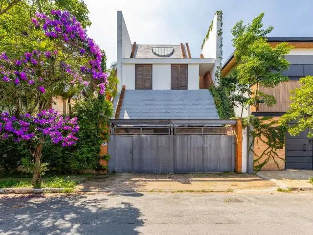 Casa / Sobrado para Venda em São Paulo/SP Alto de Pinheiros 4 Quartos