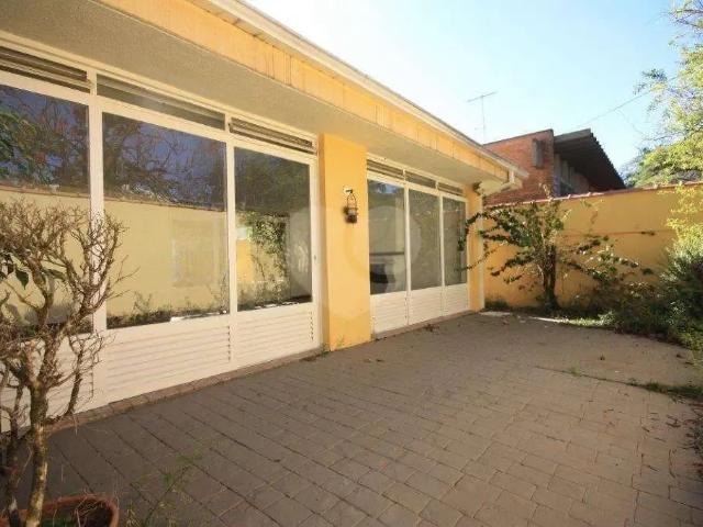Casa / Sobrado para Venda em São Paulo/SP Alto de Pinheiros 4 Quartos