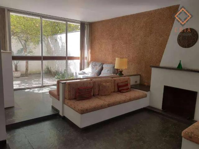 Casa / Sobrado para Venda em São Paulo/SP Alto de Pinheiros 4 Quartos