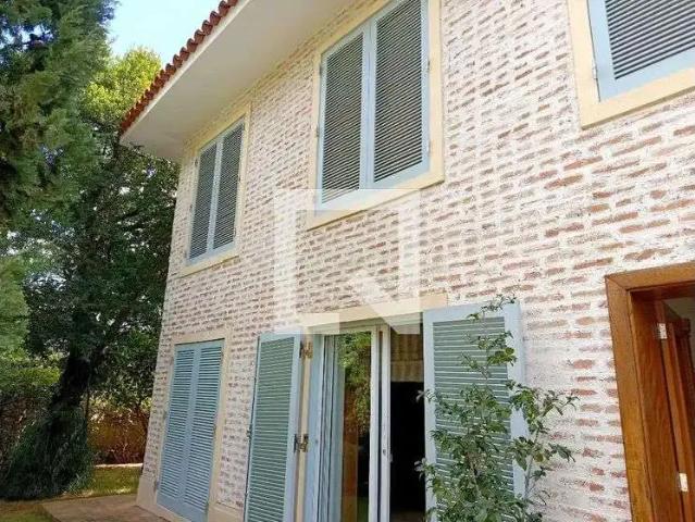 Casa / Sobrado para Venda em São Paulo/SP Alto de Pinheiros 4 Quartos