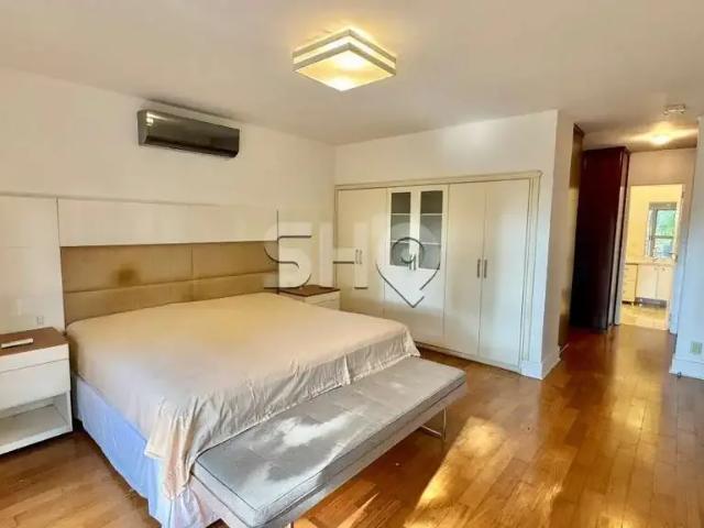Casa / Sobrado para Venda em São Paulo/SP Alto de Pinheiros 4 Quartos