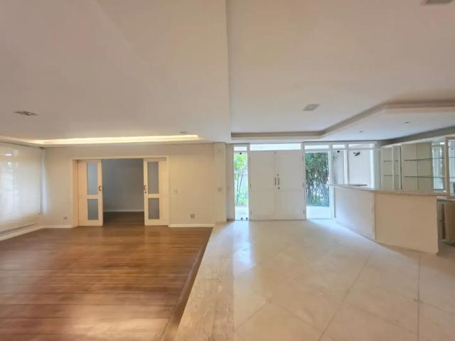 Casa / Sobrado para Venda em São Paulo/SP Alto de Pinheiros 4 Quartos