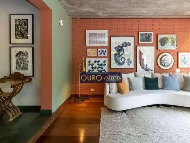 Casa / Sobrado para Venda em São Paulo/SP Alto de Pinheiros 4 Quartos