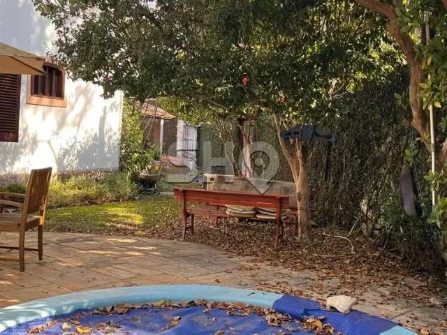 Casa / Sobrado para Venda em São Paulo/SP Alto de Pinheiros 4 Quartos