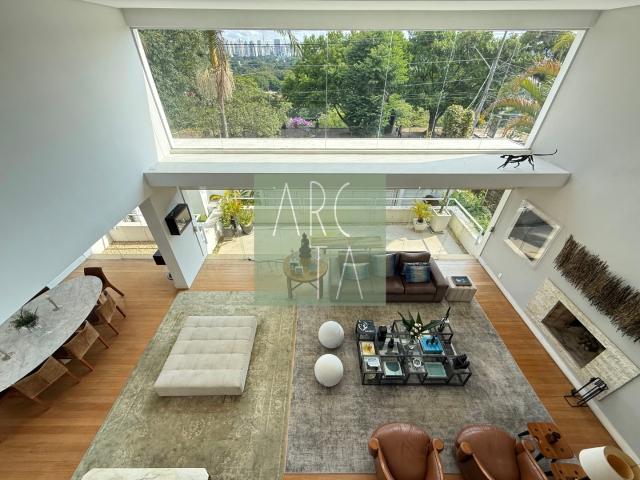 Casa / Sobrado para Venda em São Paulo/SP Alto de Pinheiros 4 Quartos
