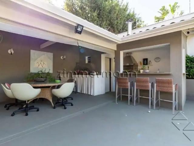Casa / Sobrado para Venda em São Paulo/SP Alto de Pinheiros 5 Quartos