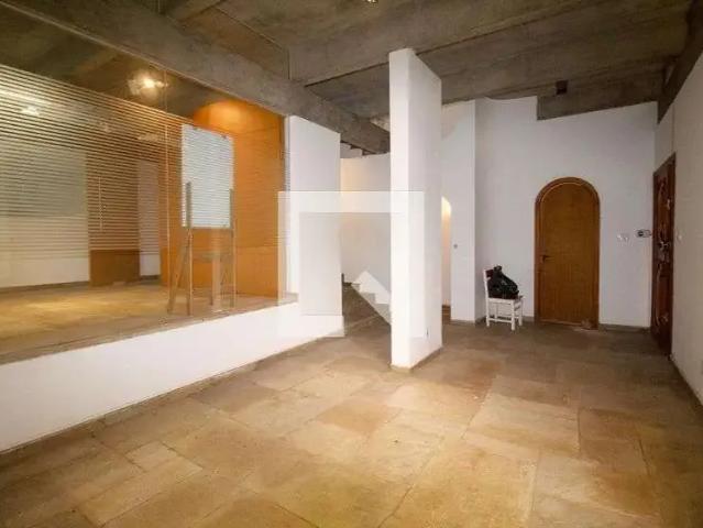 Casa / Sobrado para Venda em São Paulo/SP Alto de Pinheiros 6 Quartos