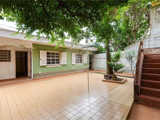 Casa / Sobrado para Venda em São Paulo/SP Alto de Pinheiros 3 Quartos
