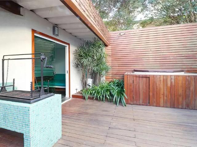 Casa / Sobrado para Venda em São Paulo/SP Alto de Pinheiros 3 Quartos
