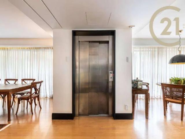Casa / Sobrado para Venda em São Paulo/SP Alto de Pinheiros 3 Quartos